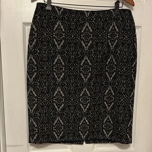 Talbots Black and Cream Patterned Pencil Skirt